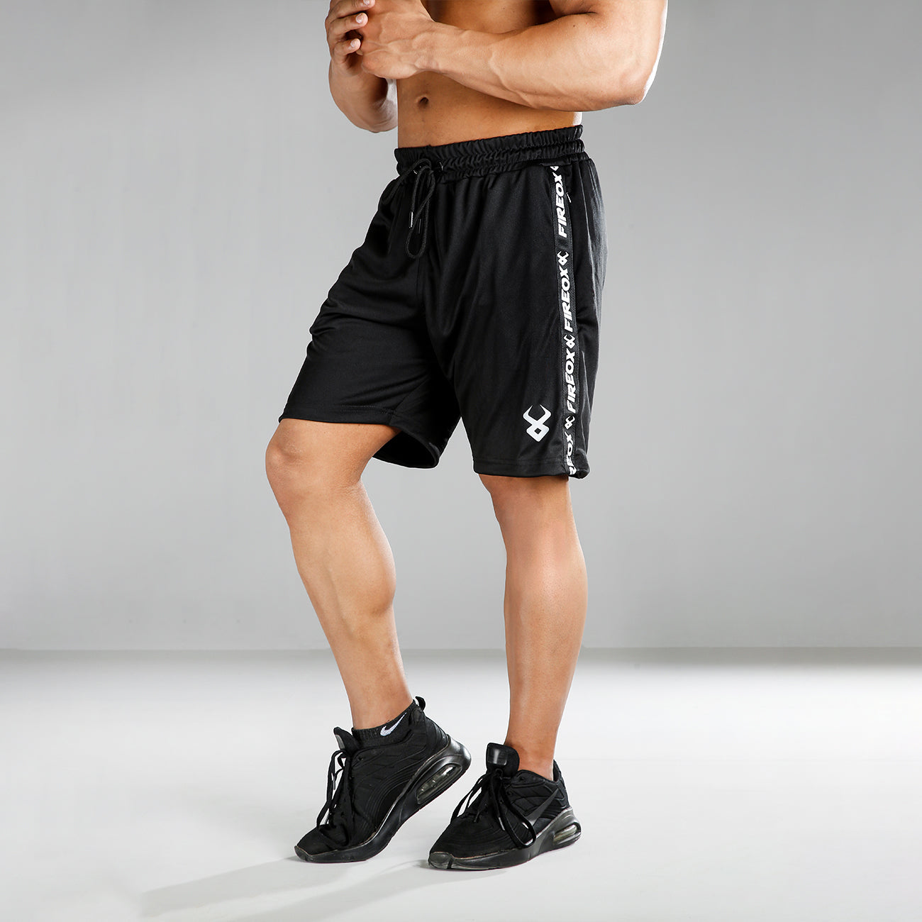 FIREOX Urbifit Shorts , Black White Strip