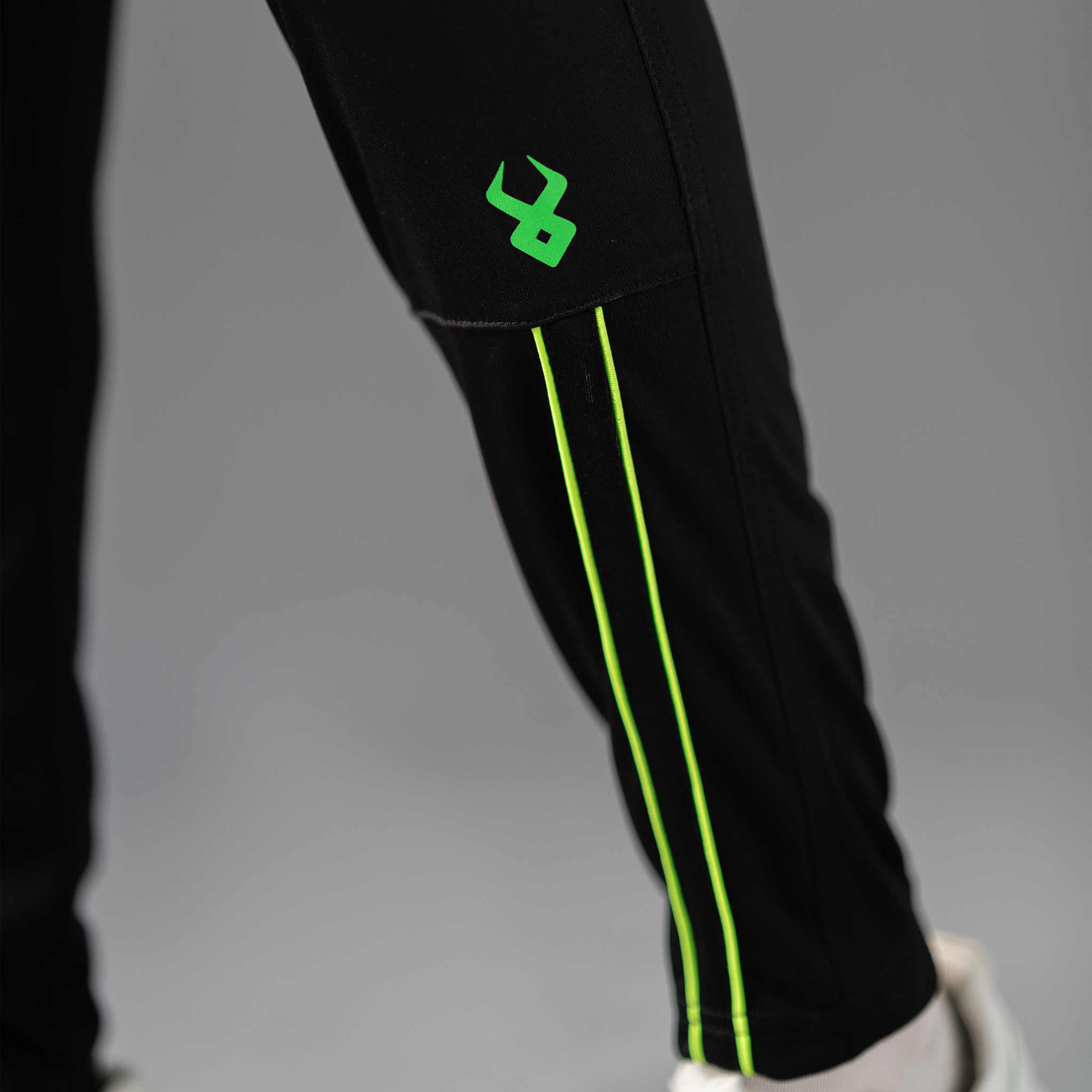FIREOX Activewear Stripes Trouser, Black Florescent Green S