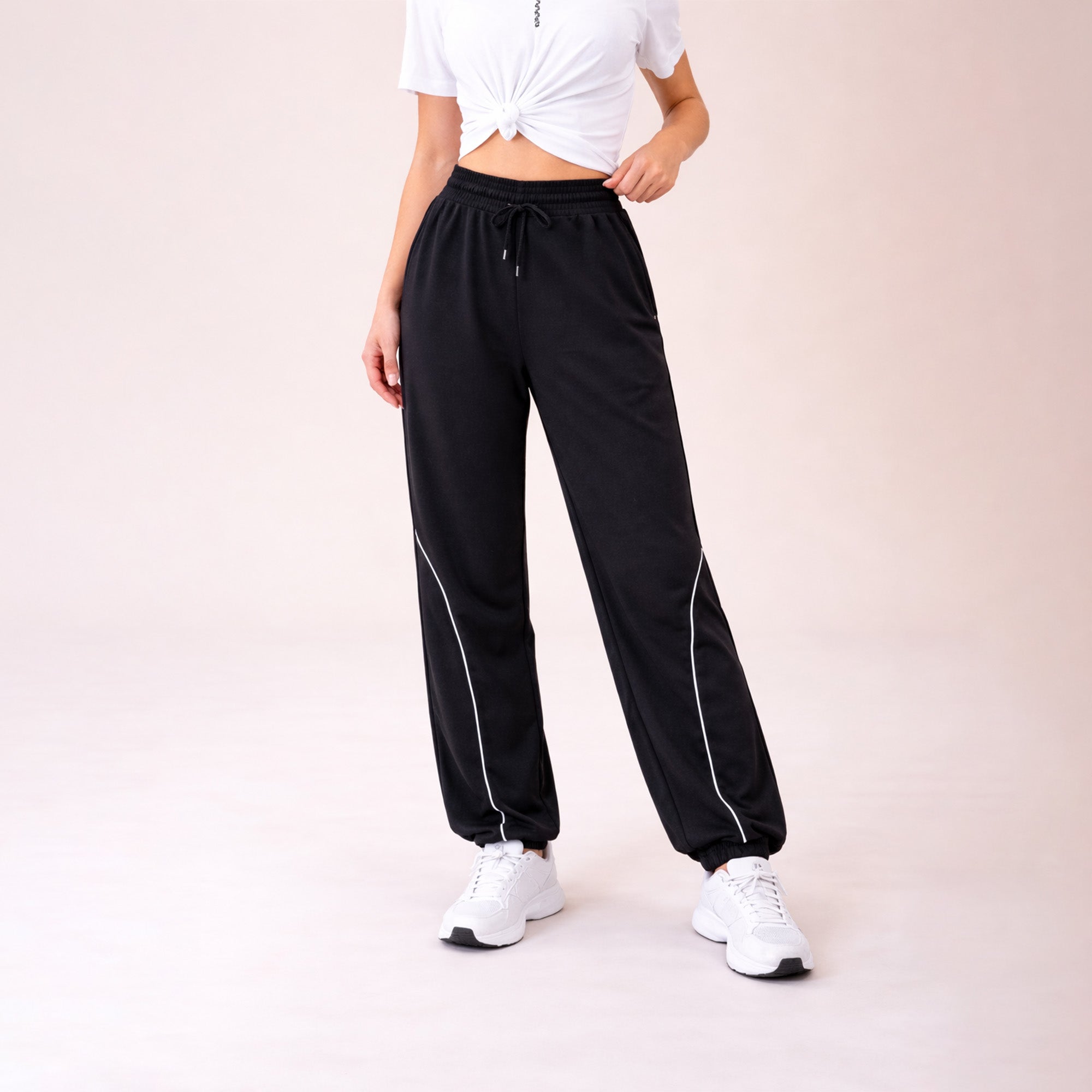 FIREOX Women Joggers, Black, 2026